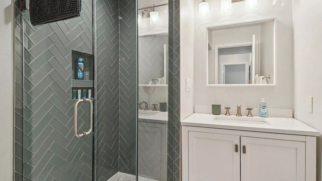 Photo of Bathroom in Ocean Beach