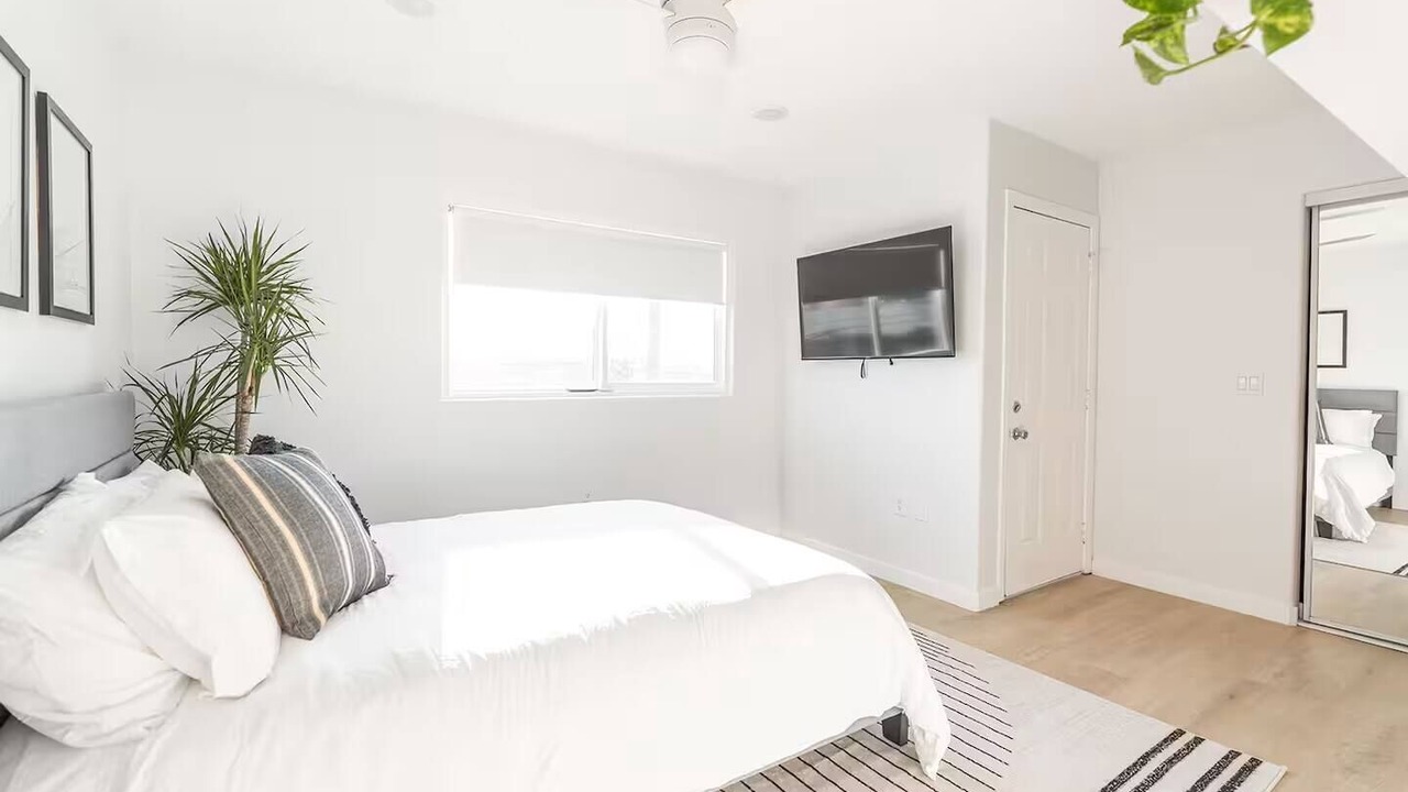 Photo of Bedroom in Ocean Beach