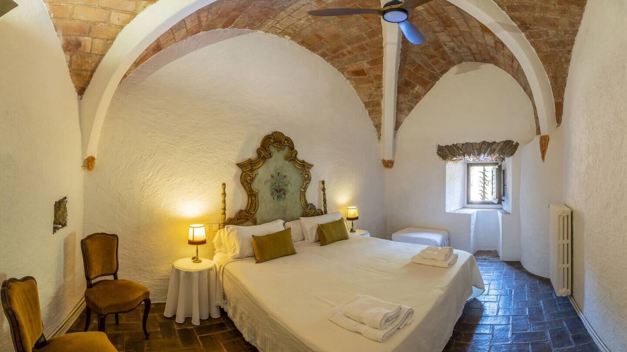 Photo of Bedroom in Pals
