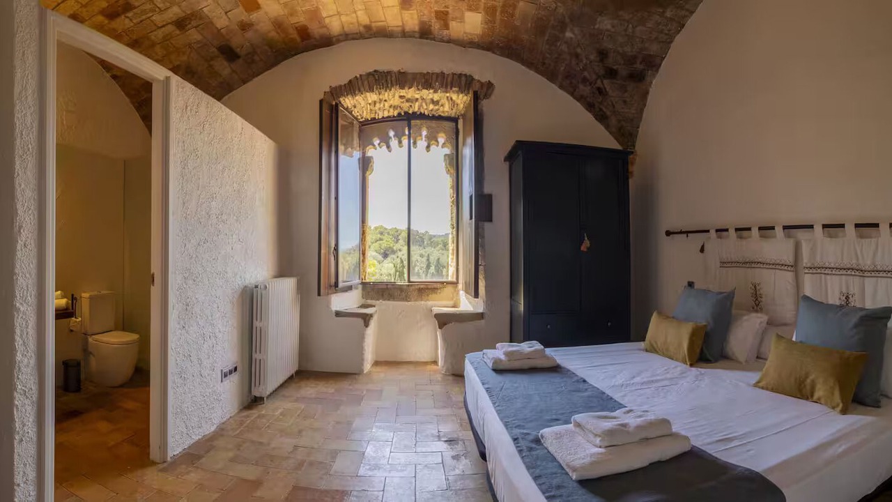 Photo of Bedroom in Pals