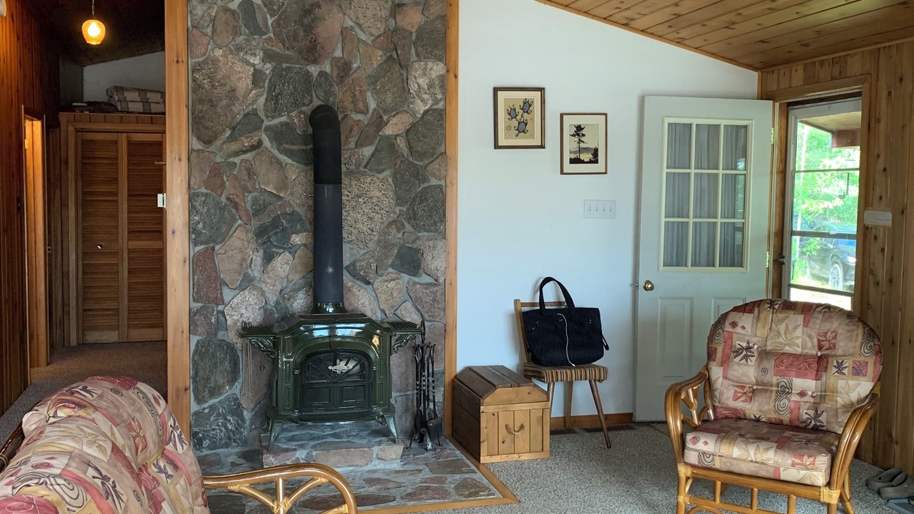 Photo of Livingroom in North Kawartha
