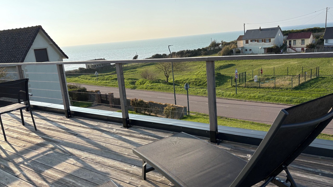 Photo of Patio Balcony in Mesnil-Val-Plage