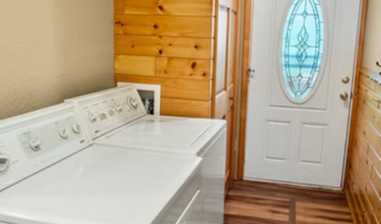 Photo of Bedroom in Gaylord