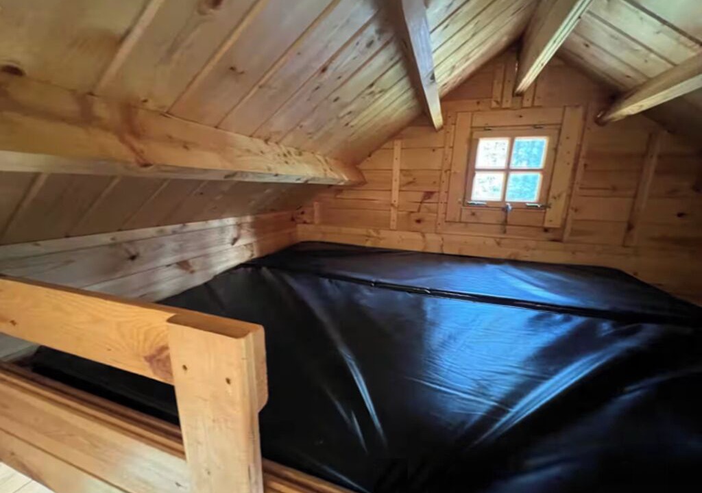 Photo of Bedroom in Hastings Highlands