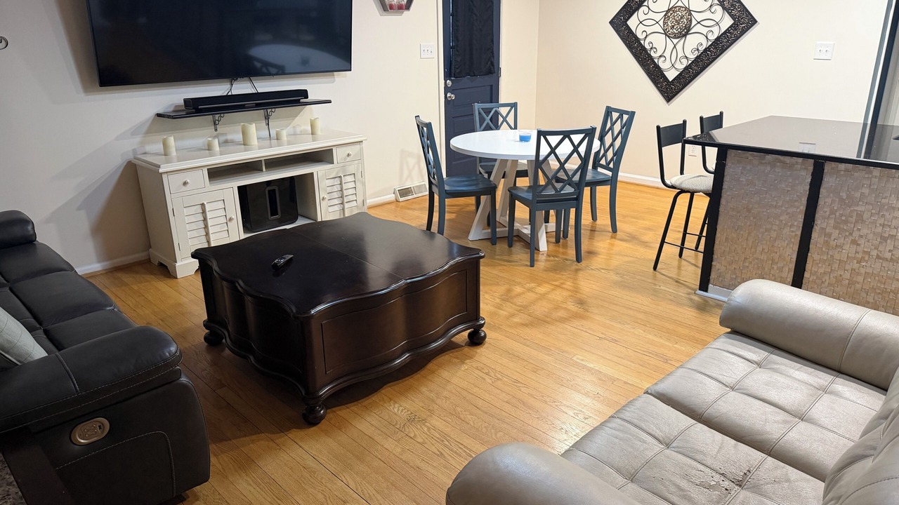 Photo of Livingroom in Cave Spring