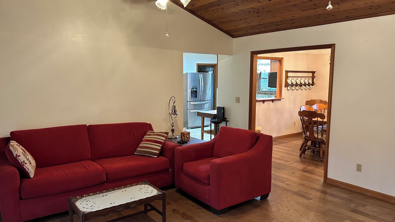 Photo of Livingroom in Tyler