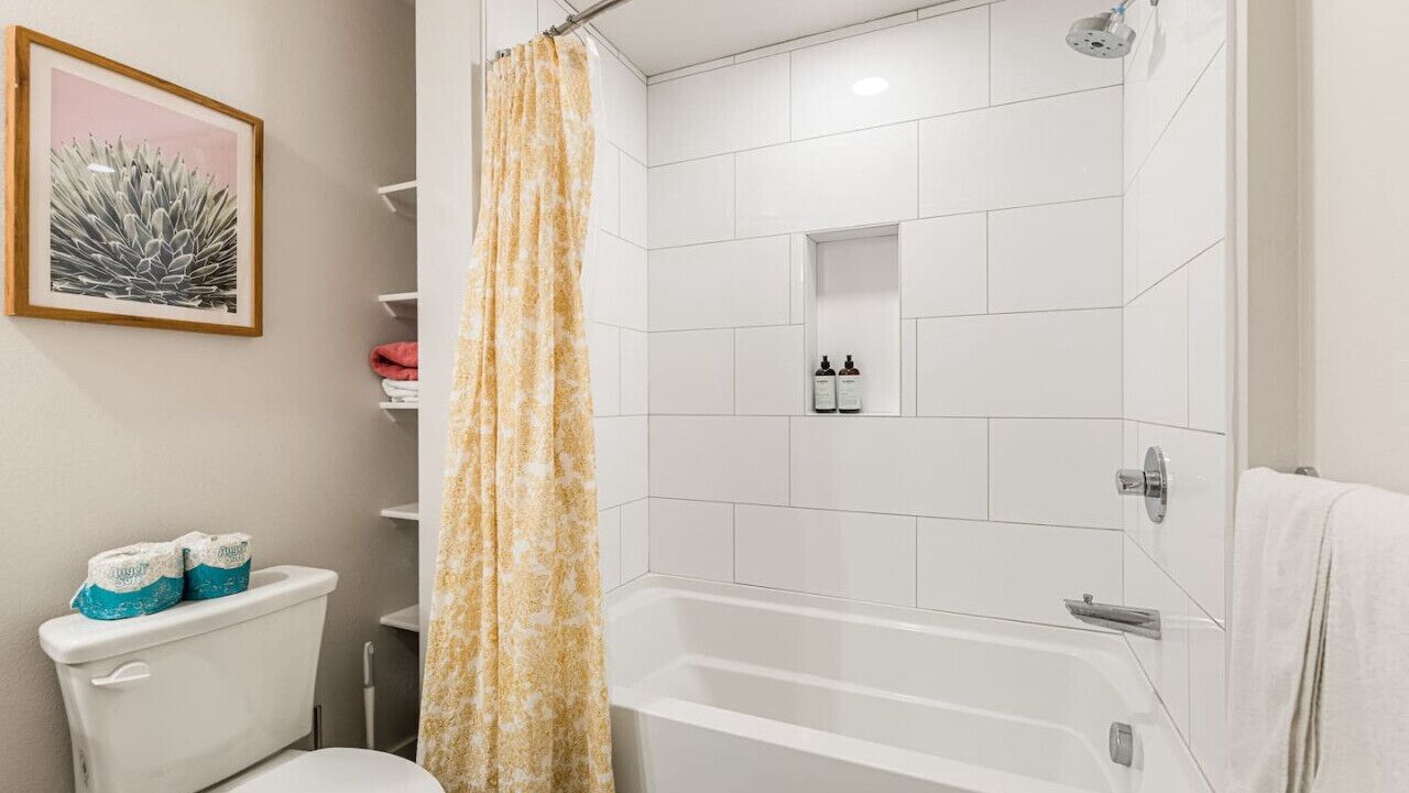 Photo of Bathroom in Santa Ana Heights