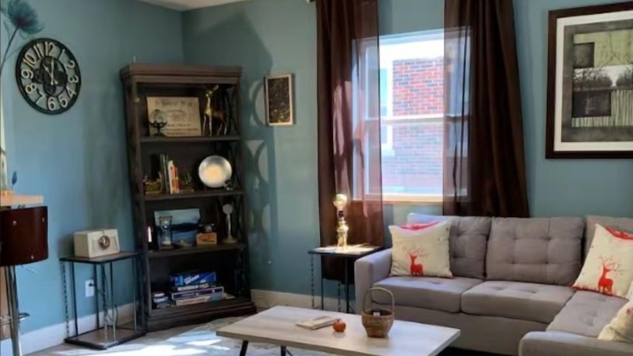 Photo of Livingroom in Chanute
