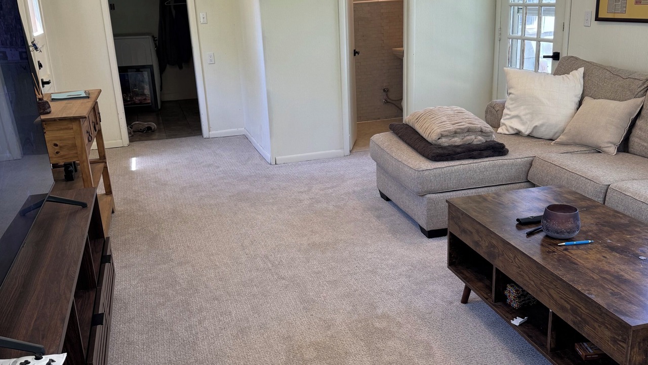 Photo of Livingroom in Fairway
