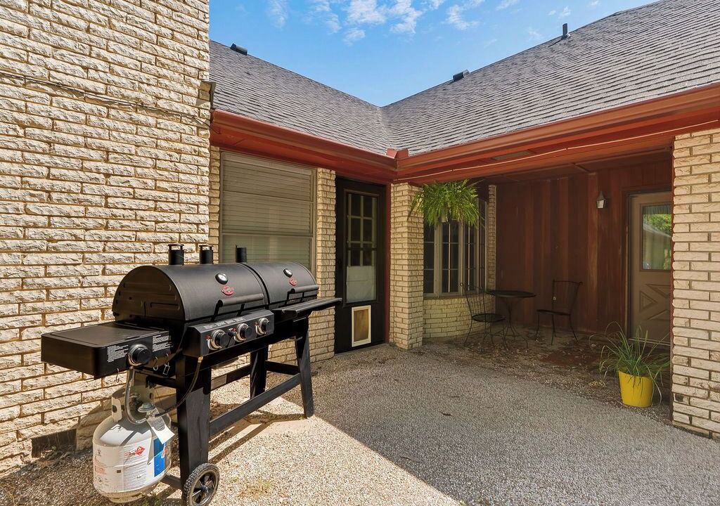 Photo of Patio Balcony in Ada