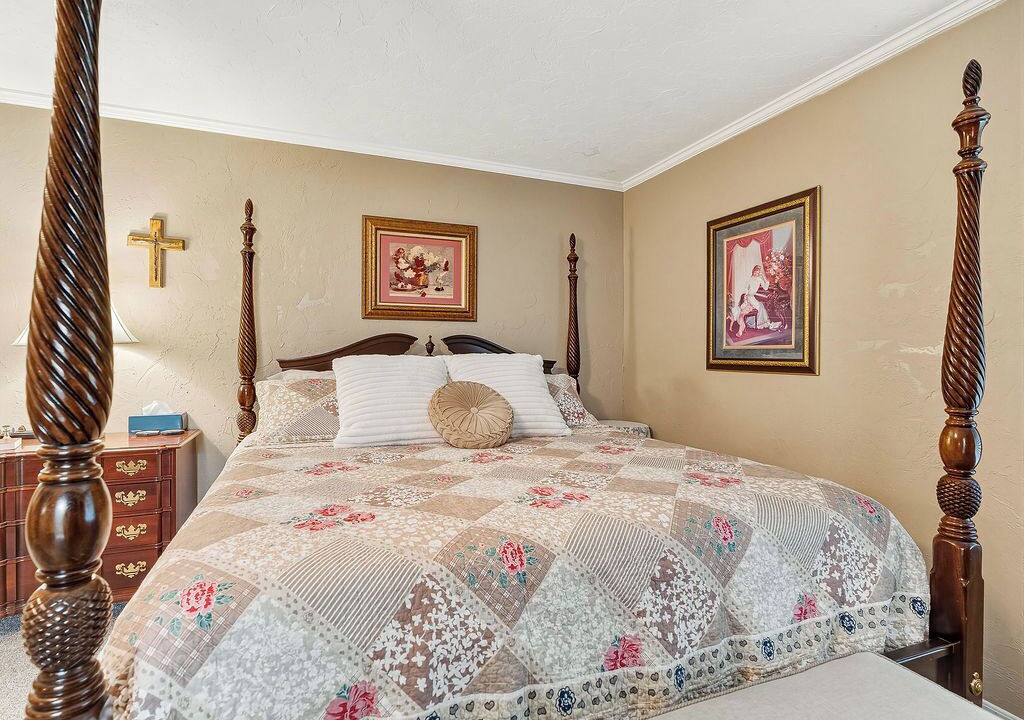 Photo of Bedroom in Ada