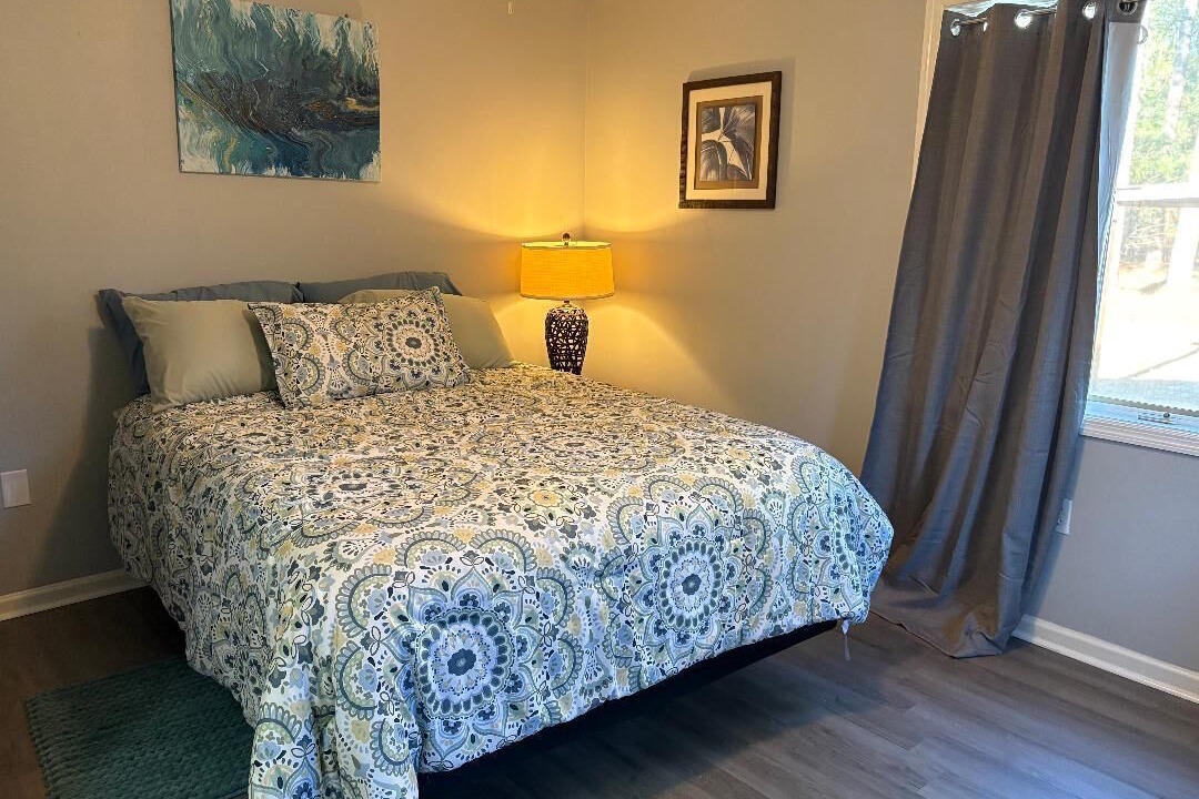 Photo of Bedroom in Leesville