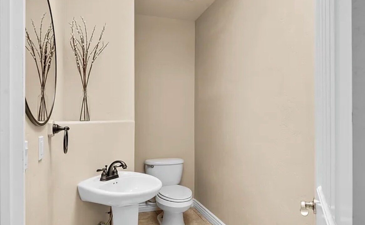 Photo of Bathroom in Las Cruces