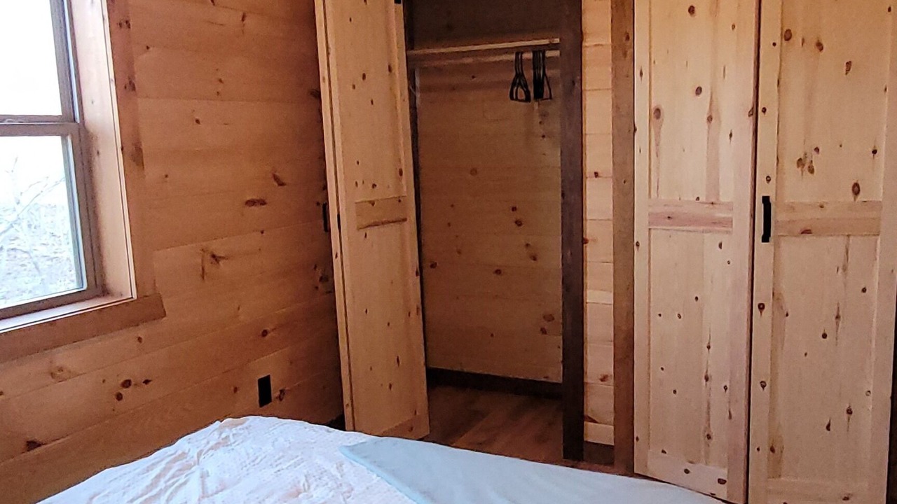 Photo of Bedroom in Jasper