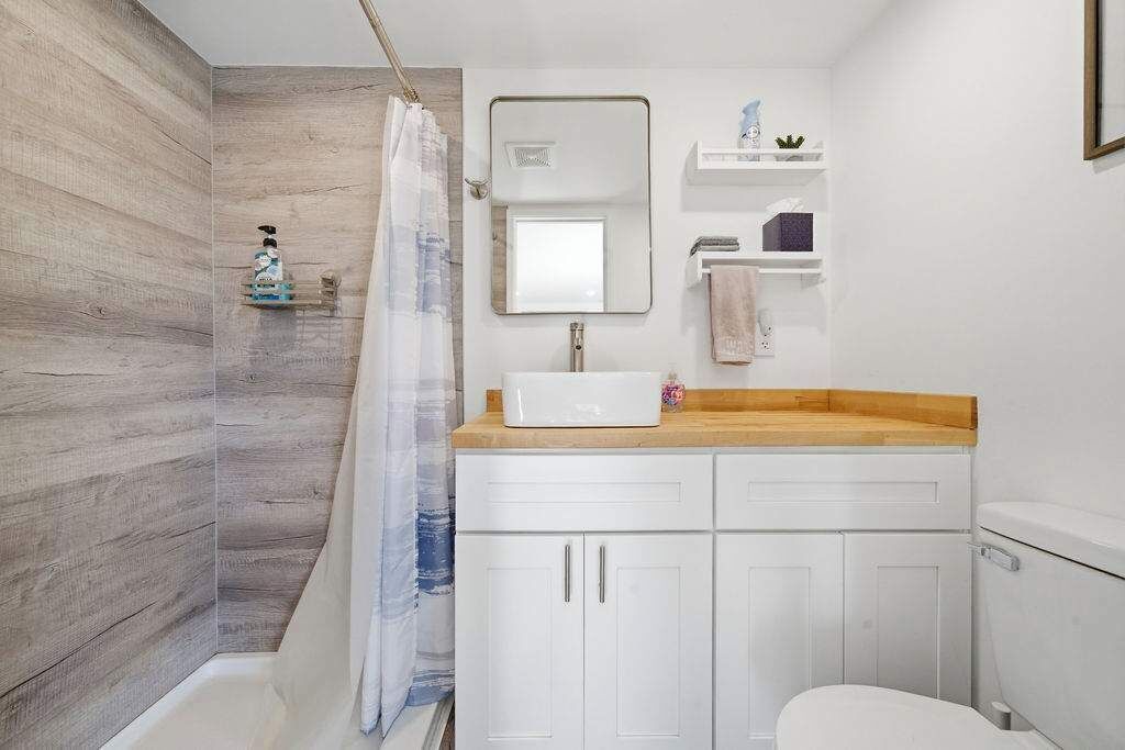 Photo of Bathroom in Buda