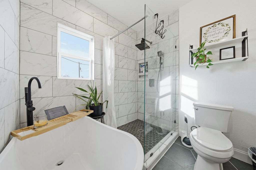 Photo of Bathroom in Buda