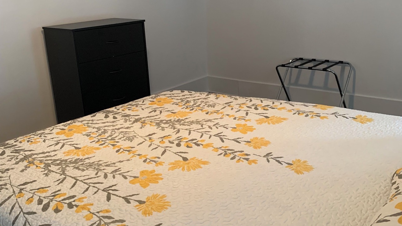 Photo of Bedroom in Town of Catharine