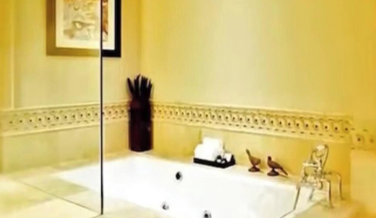 Photo of Bathroom in Aspen