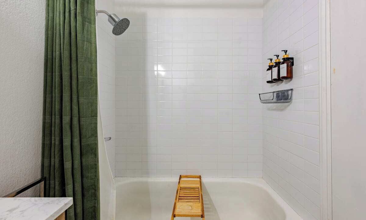 Photo of Bathroom in Tanglewood Forest