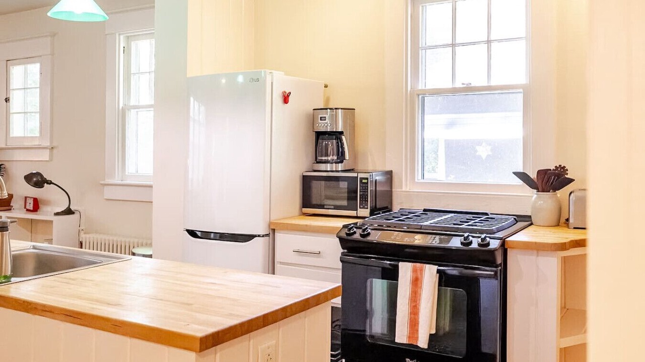 Photo of Kitchen in Fry's Spring