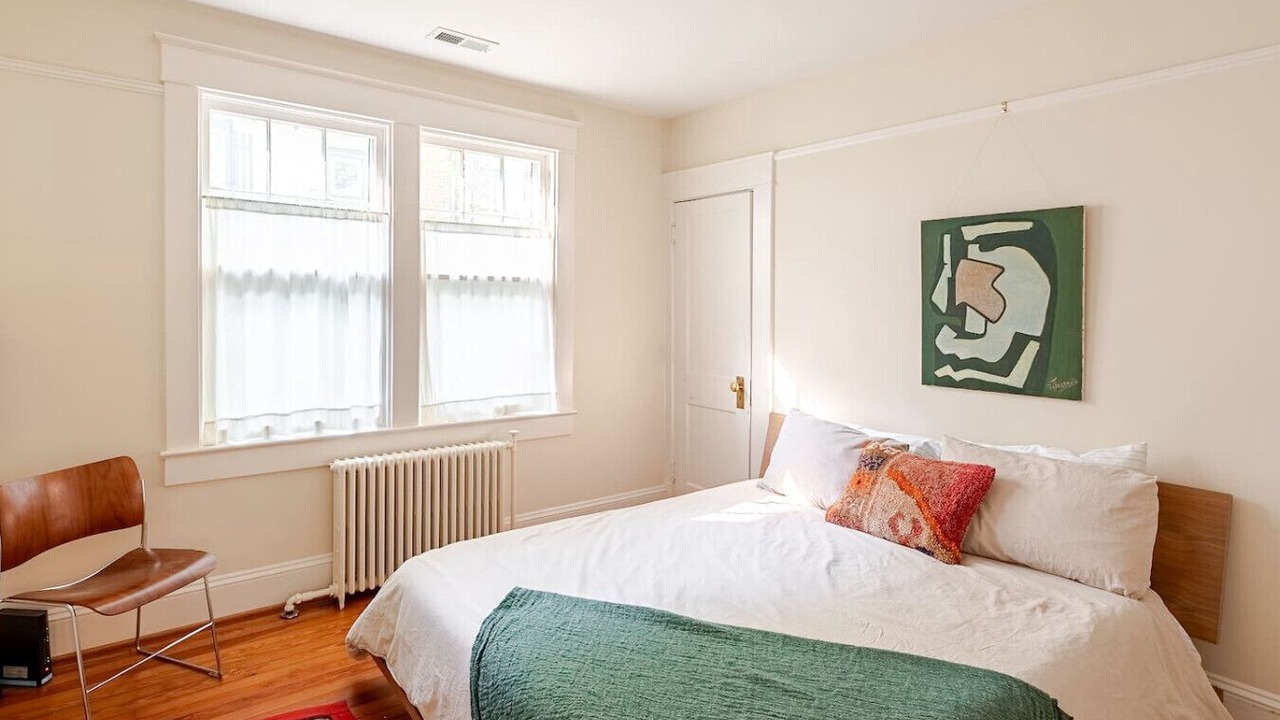Photo of Bedroom in Fry's Spring