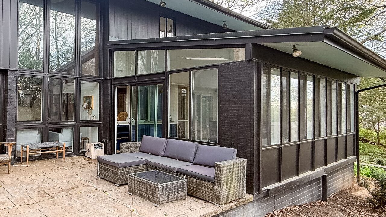 Photo of Patio Balcony in Ashley Oaks