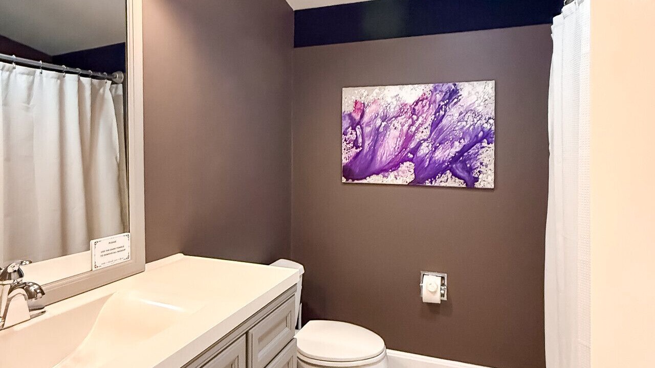 Photo of Bathroom in Ashley Oaks