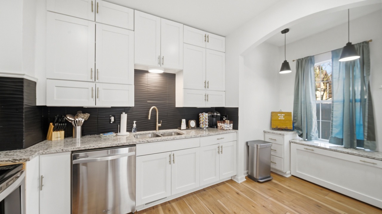 Photo of Kitchen in College Hill