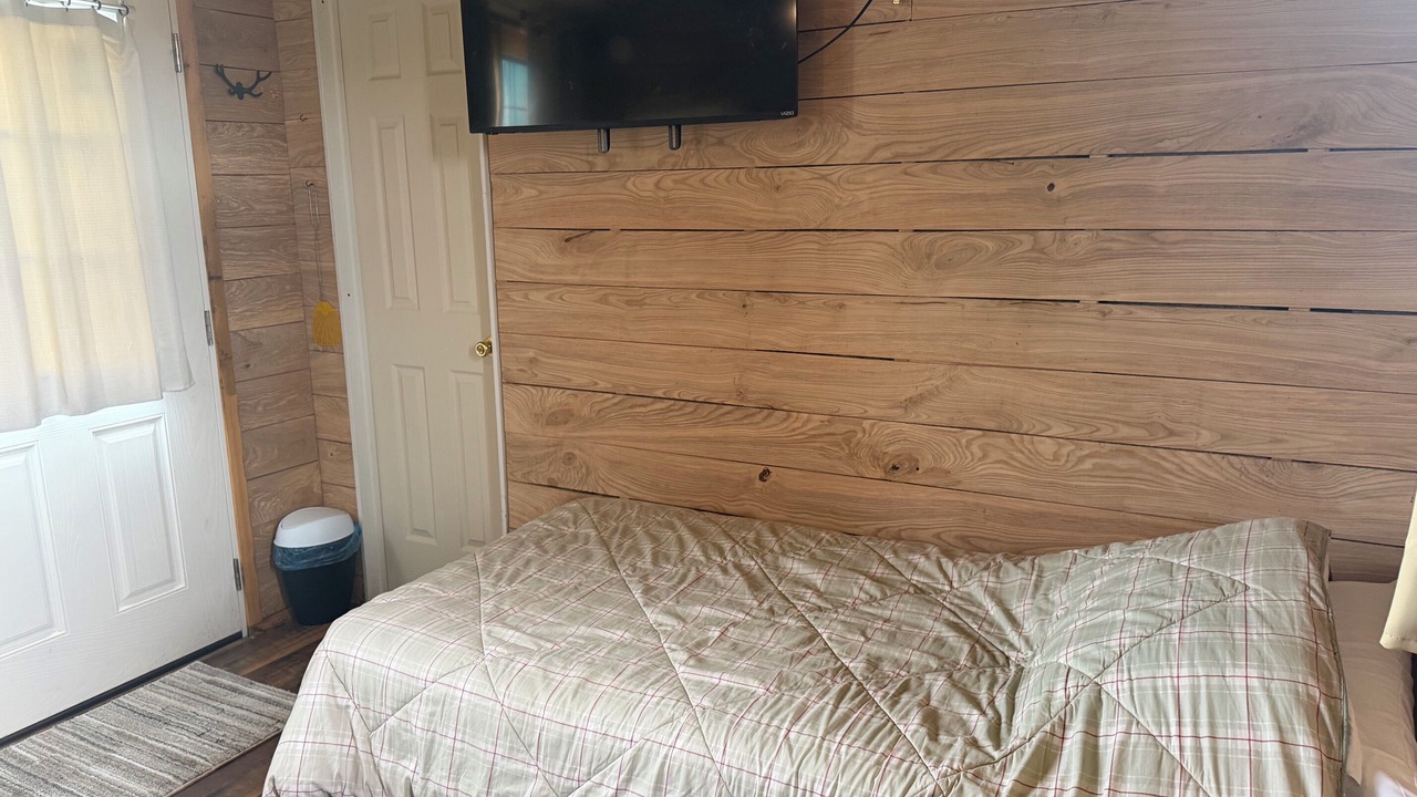 Photo of Bedroom in Champlain