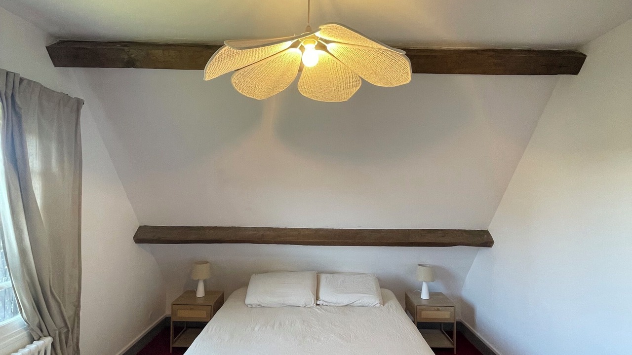 Photo of Bedroom in Acon