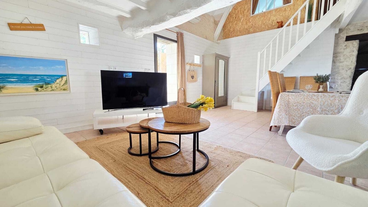 Photo of Livingroom in Azay-sur-Indre