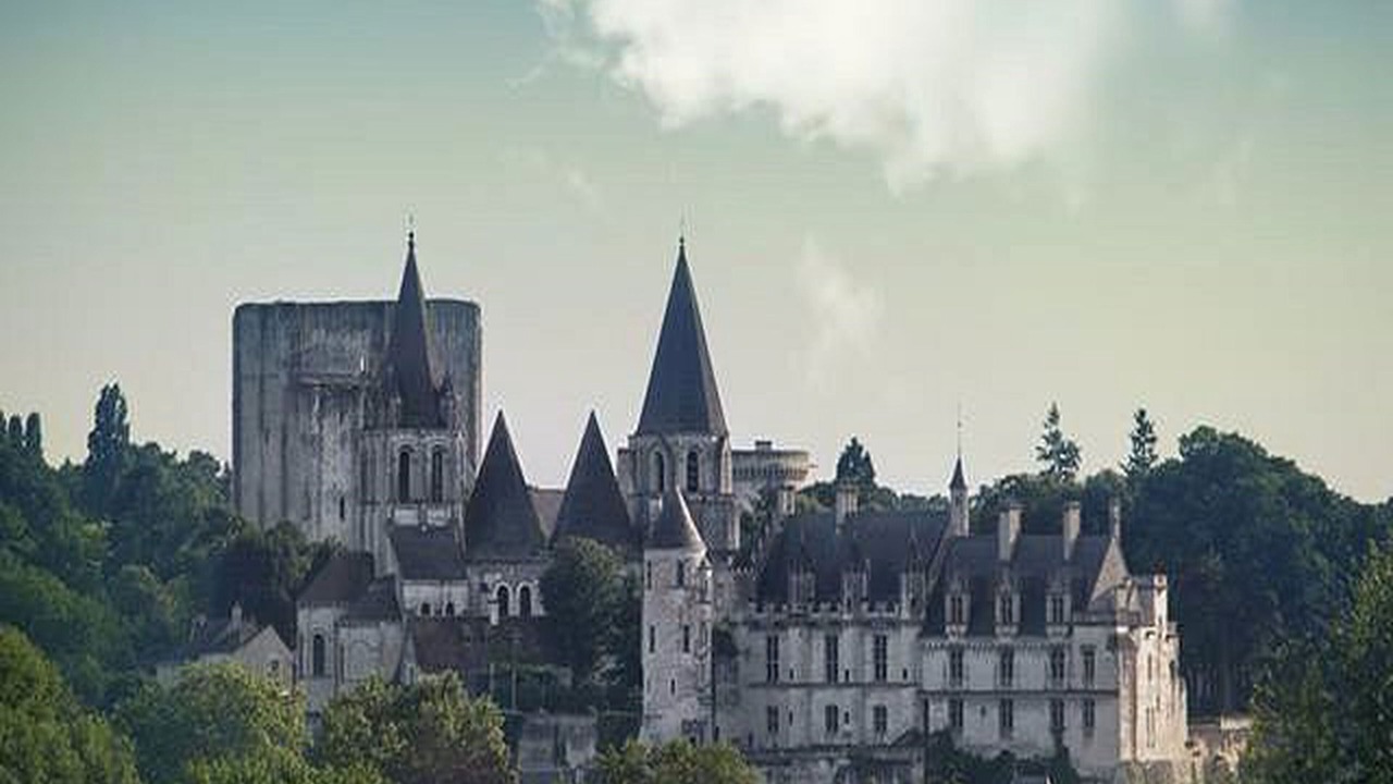 Photo of Others in Azay-sur-Indre