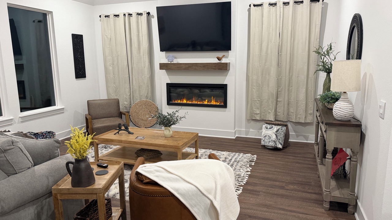 Photo of Livingroom in Farmington
