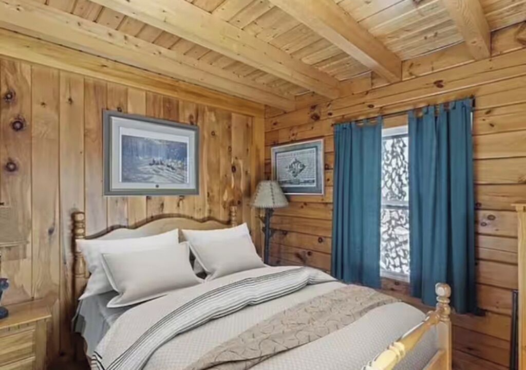 Photo of Bedroom in Stafford