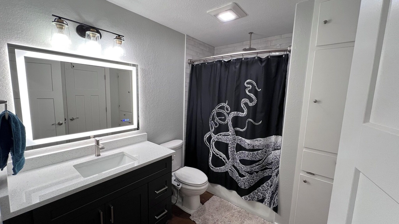 Photo of Bathroom in Manchaca