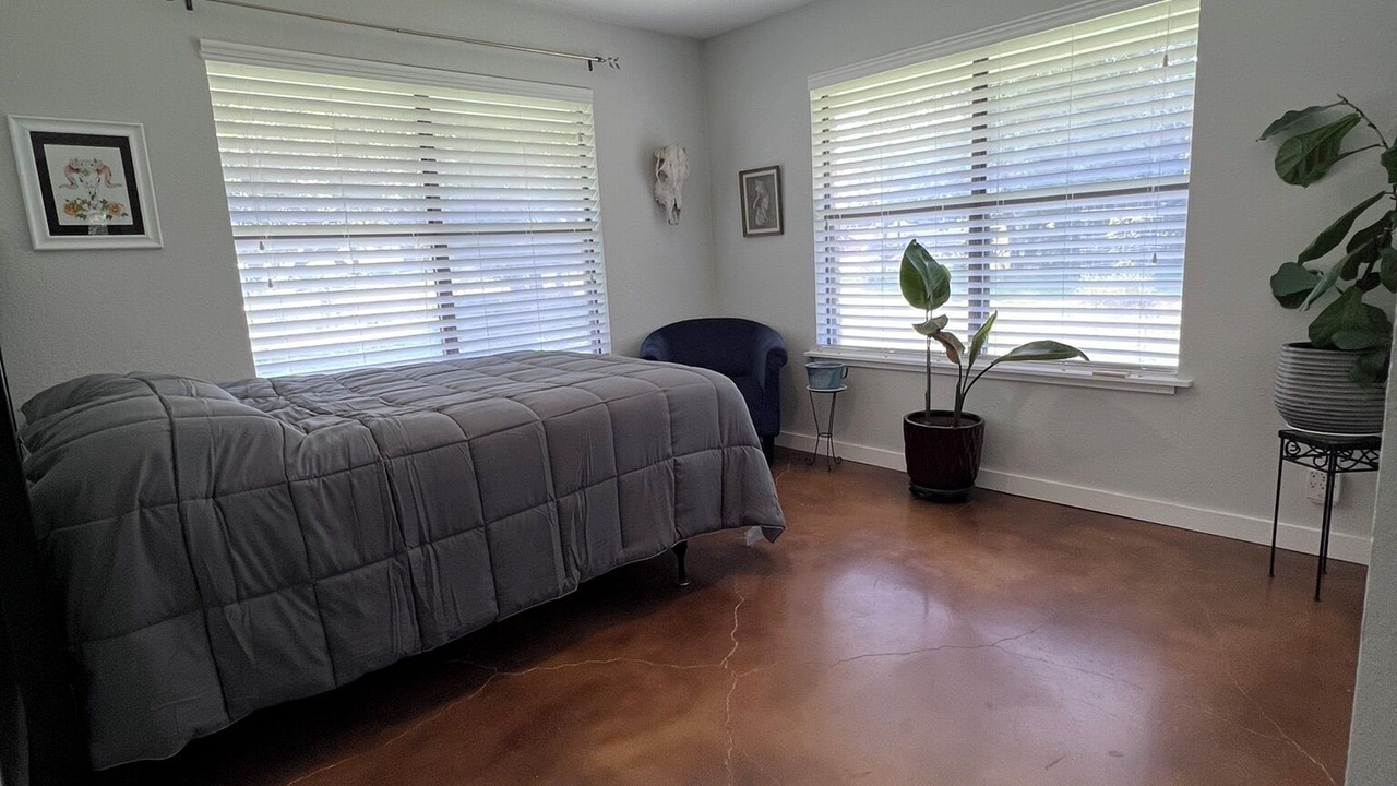 Photo of Bedroom in Manchaca