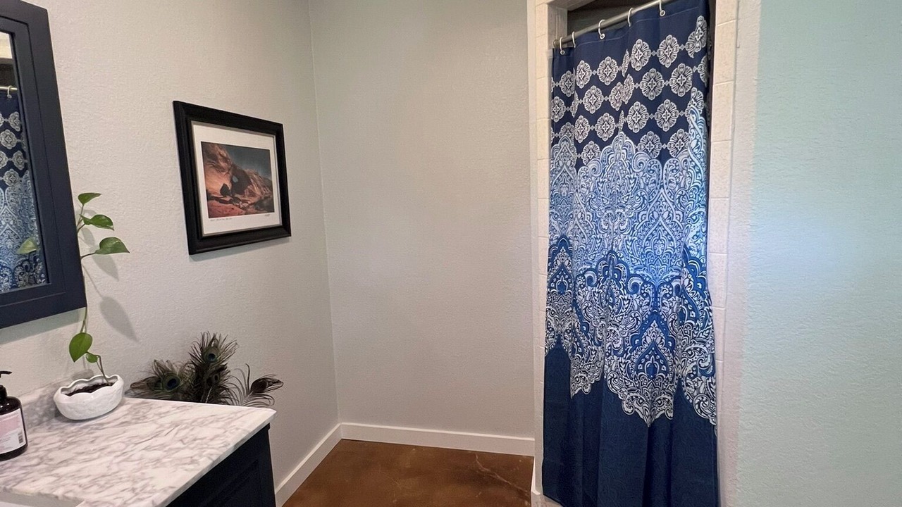 Photo of Bathroom in Manchaca