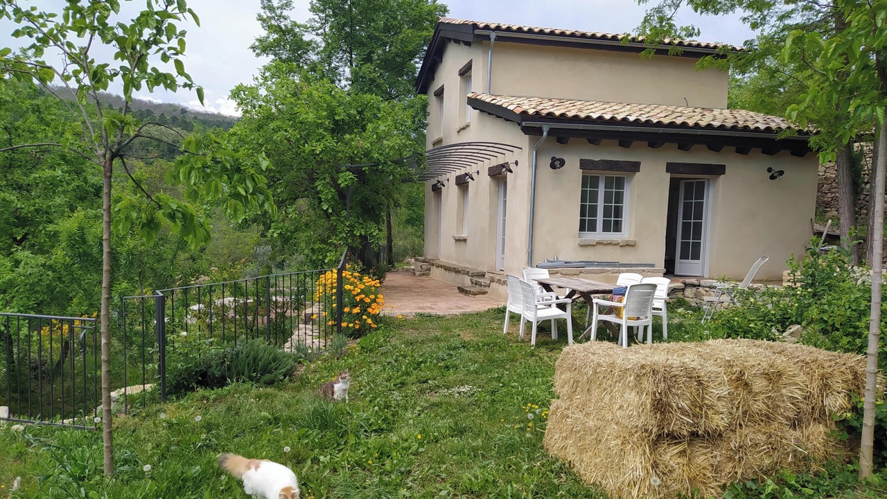 Photo of Outdoor in Vesseaux
