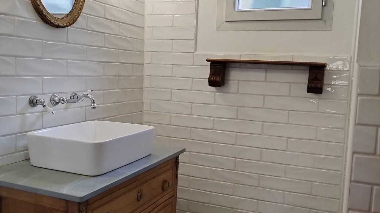 Photo of Bathroom in Vesseaux