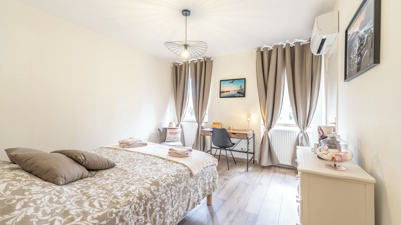 Photo of Bedroom in Bellecour - Hotel Dieu