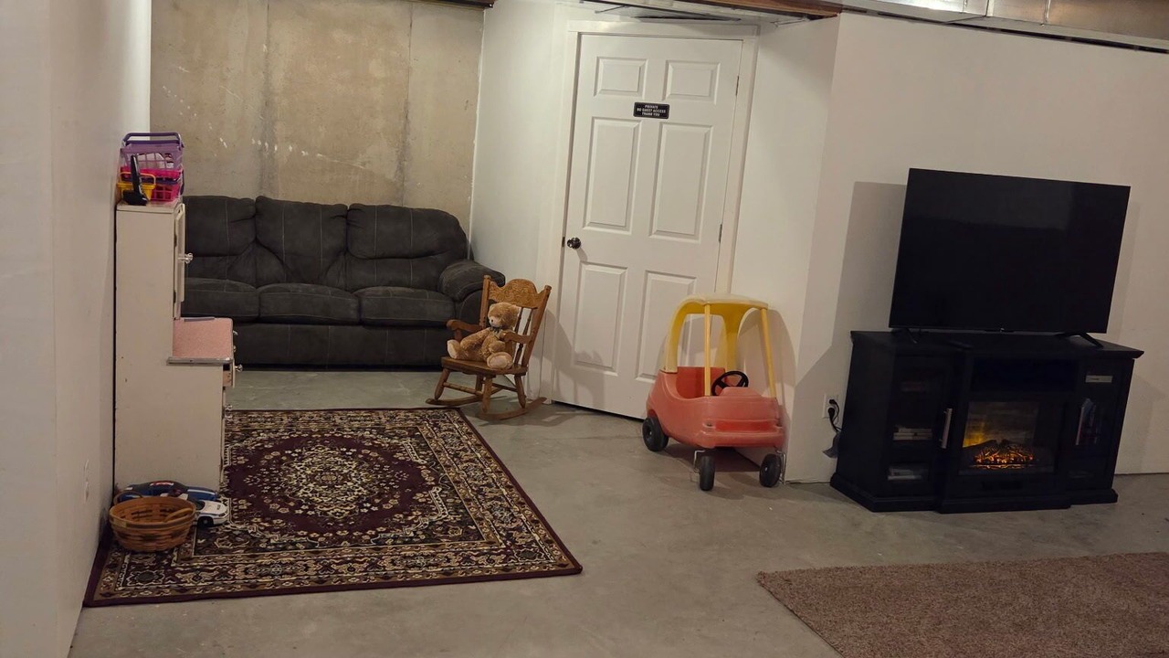 Photo of Livingroom in Wellman