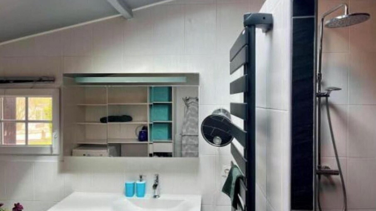 Photo of Bathroom in Hermival-les-Vaux