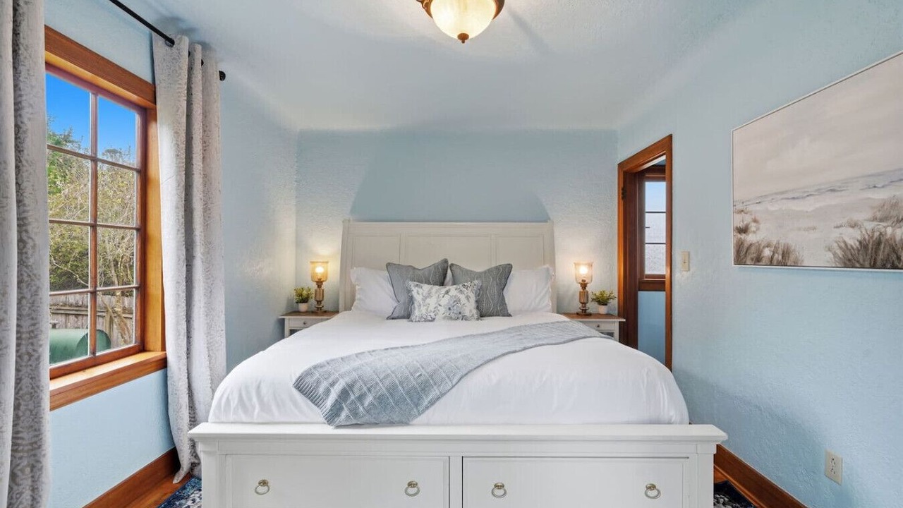 Photo of Bedroom in Poulsbo