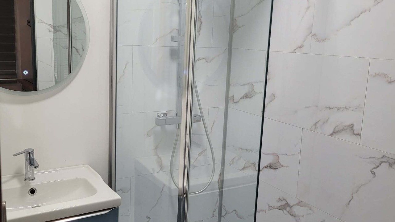 Photo of Bathroom in Friville-Escarbotin