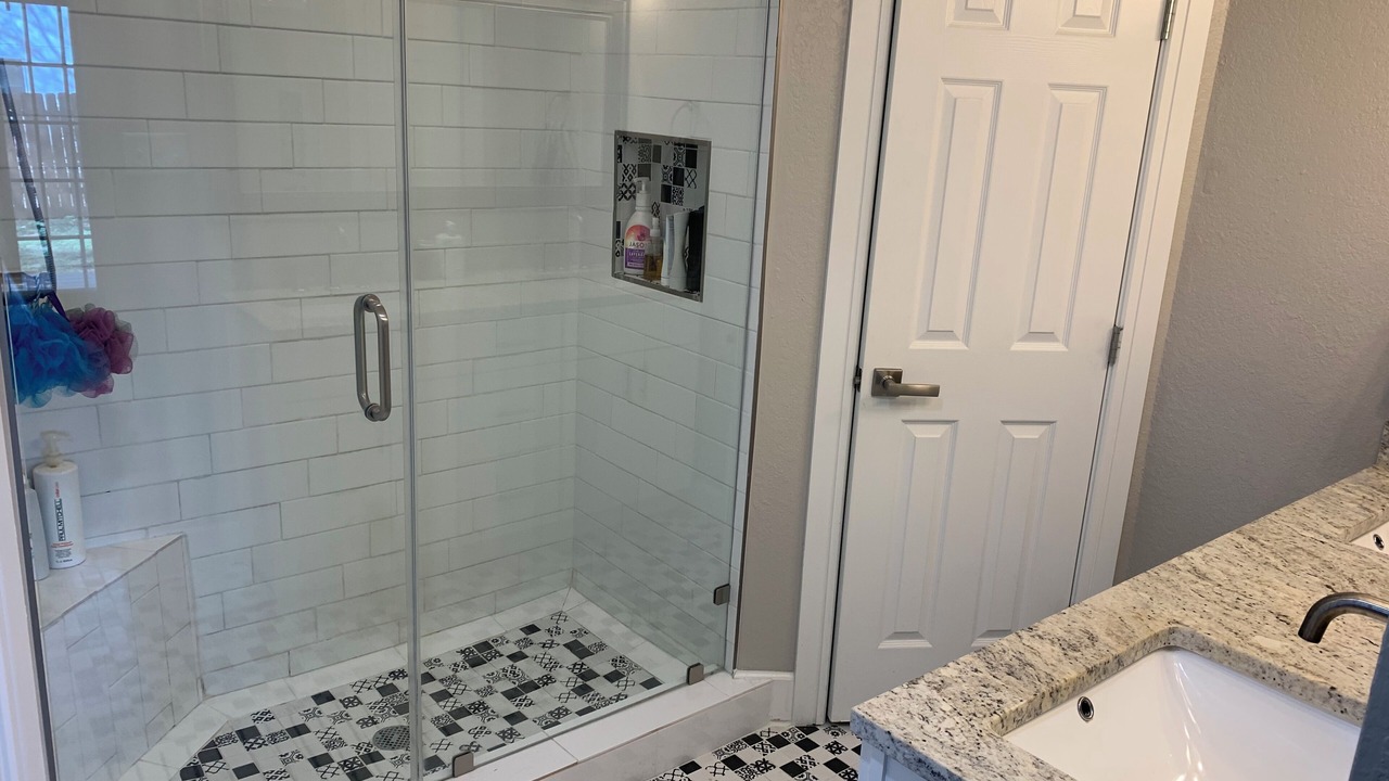 Photo of Bathroom in North Buttercup Creek