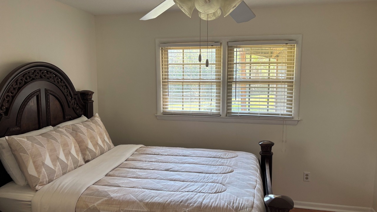 Photo of Bedroom in Albany