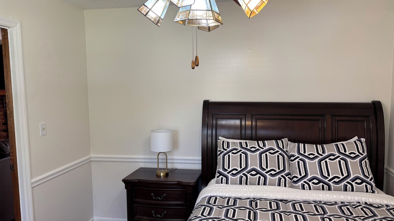 Photo of Bedroom in Albany