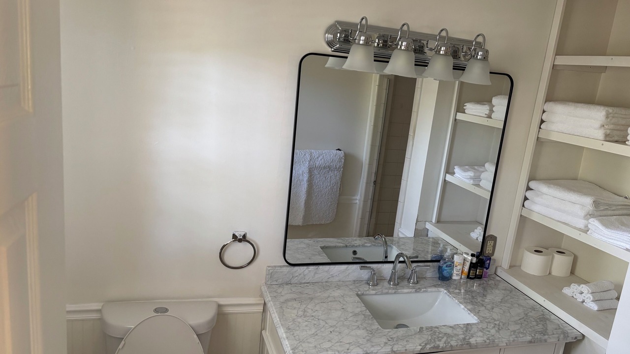 Photo of Bathroom in Albany