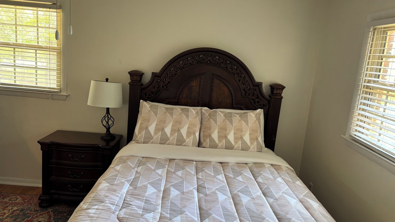 Photo of Bedroom in Albany