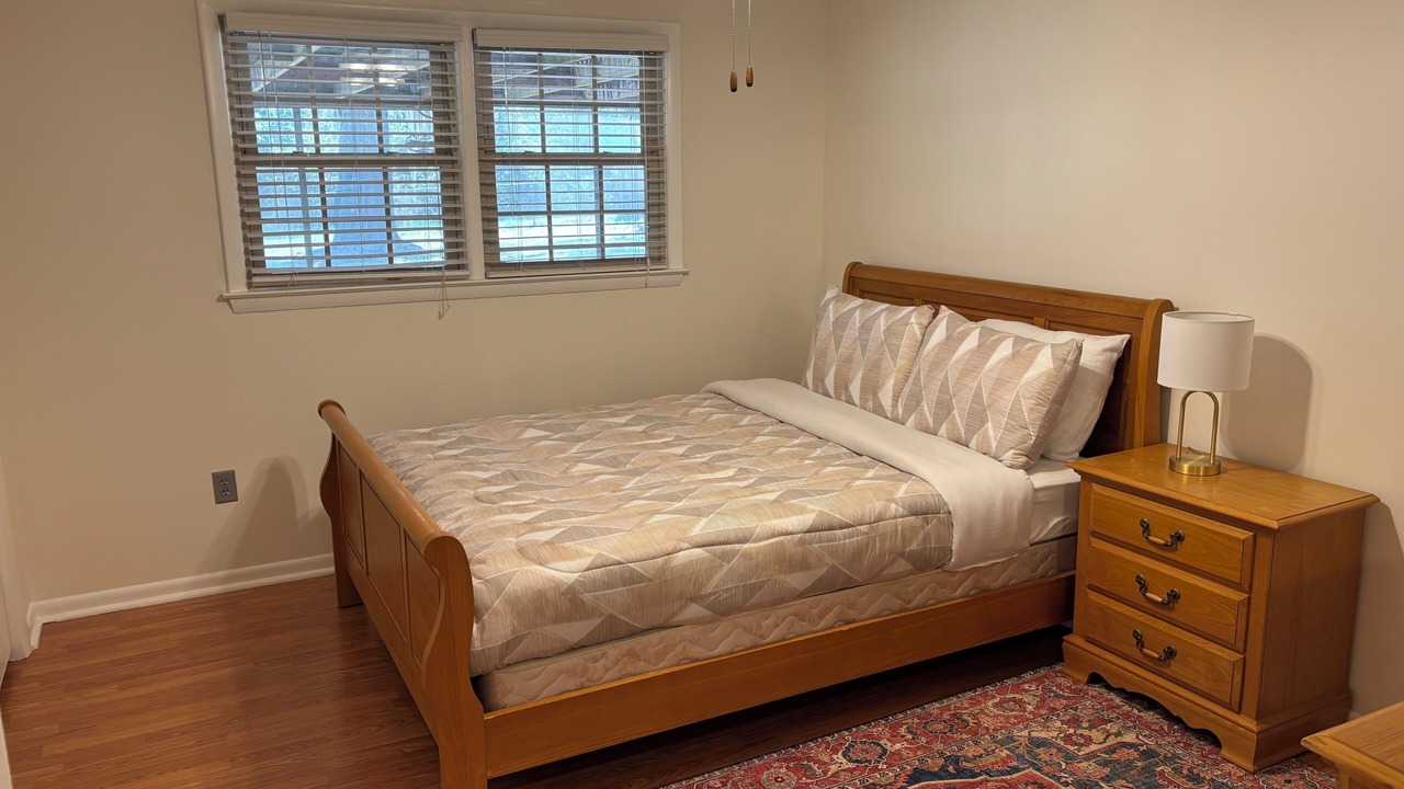 Photo of Bedroom in Albany
